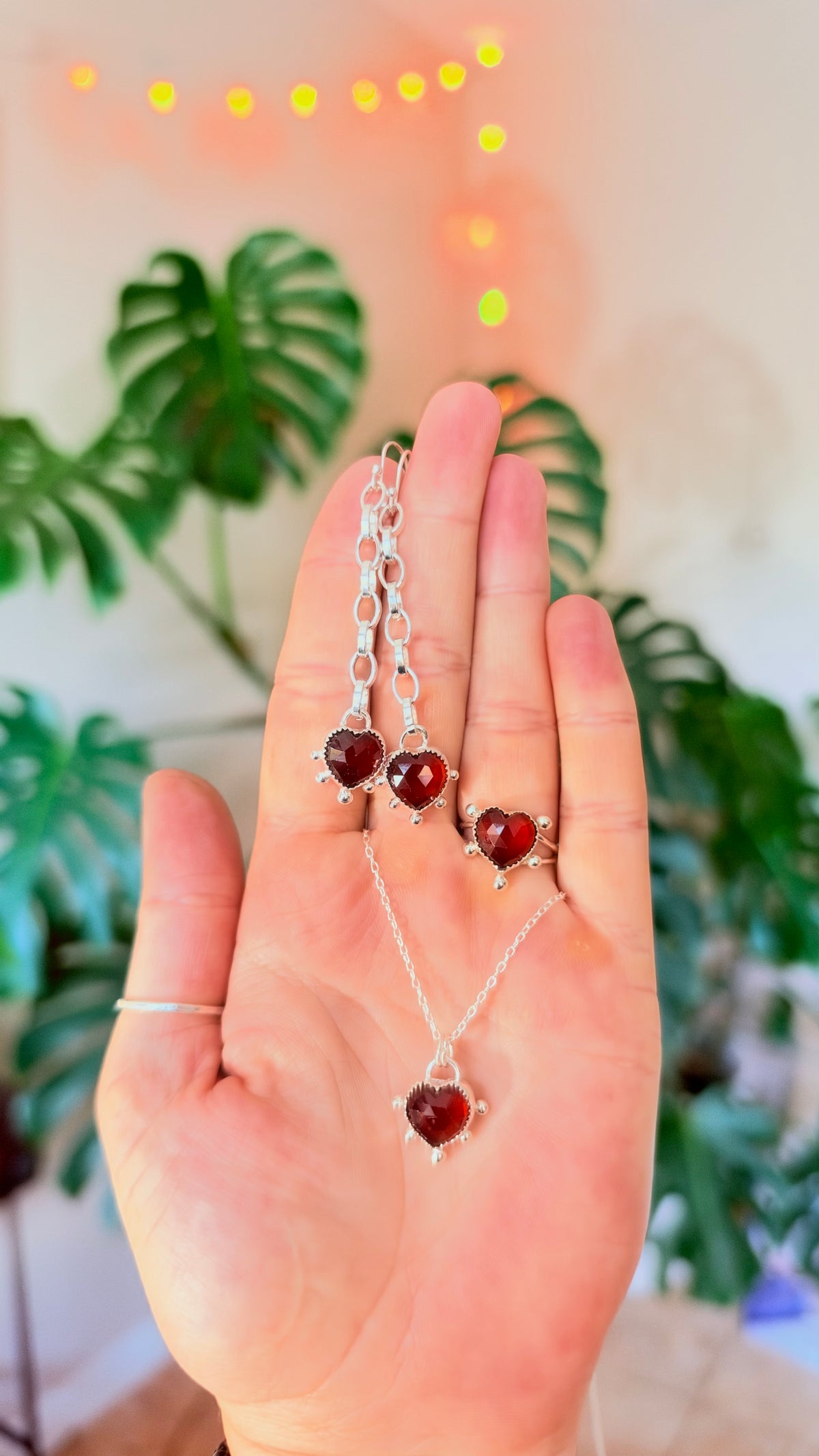 Queen of Hearts Necklace