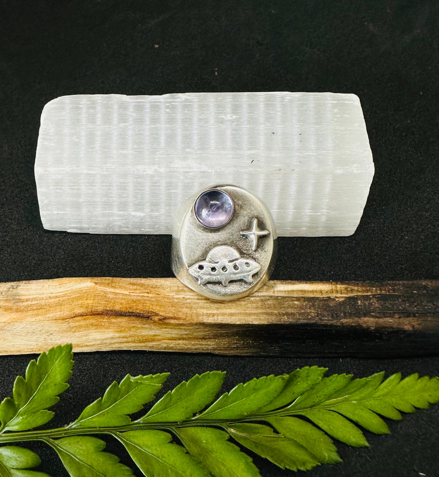 Made To Order Unisex UFO Tanzanite Ring