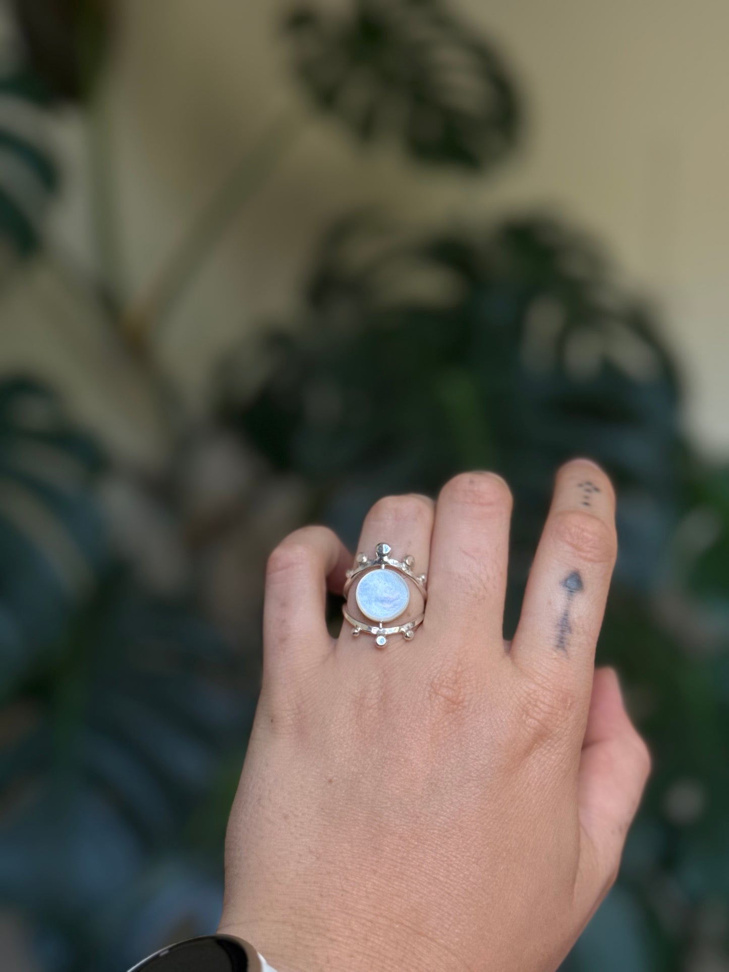 Mother of Pearl full Moon Fidget Ring size 8-9