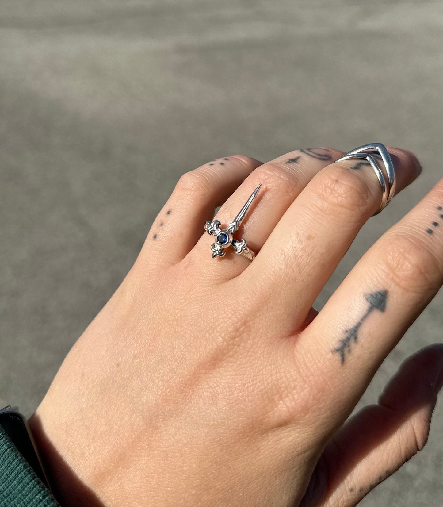 Aelins Ring • The Queens Dagger Ring • custom sword ring