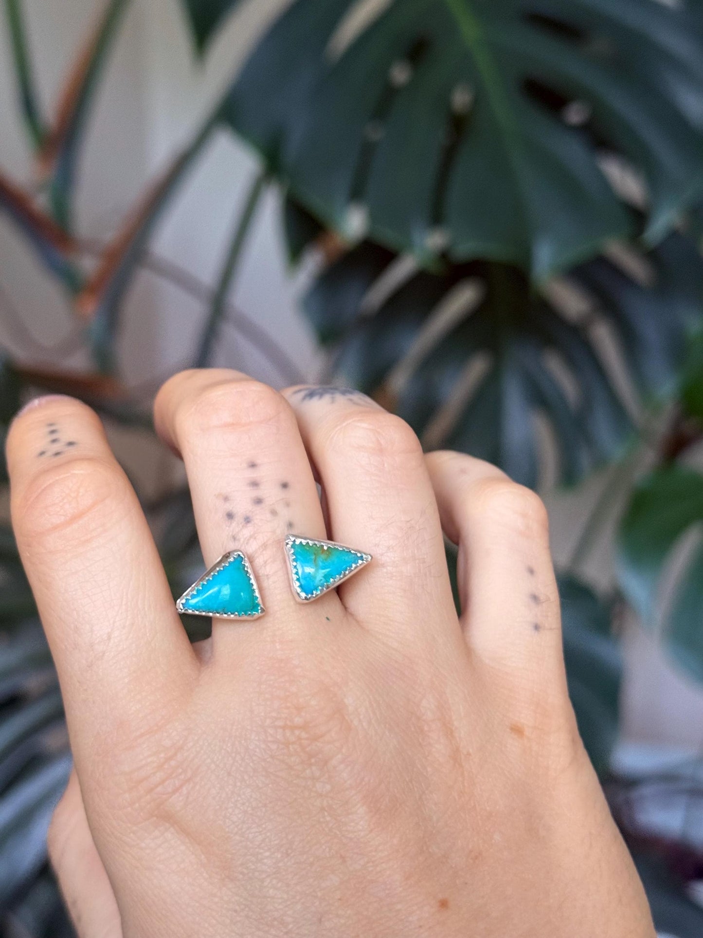 Turquoise <>Adjustable Ring in sterling