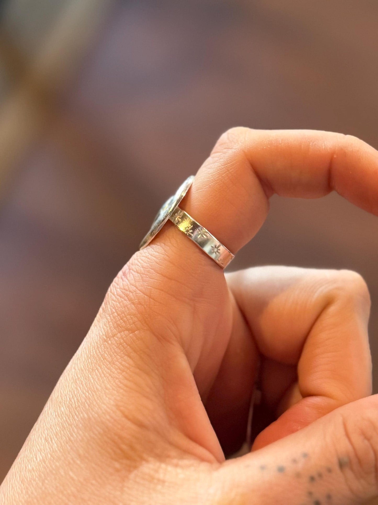La Luna Labradorite Adjustable/bypass Ring in sterling