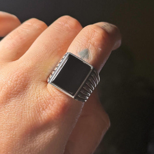 Onyx Mens ring size 10