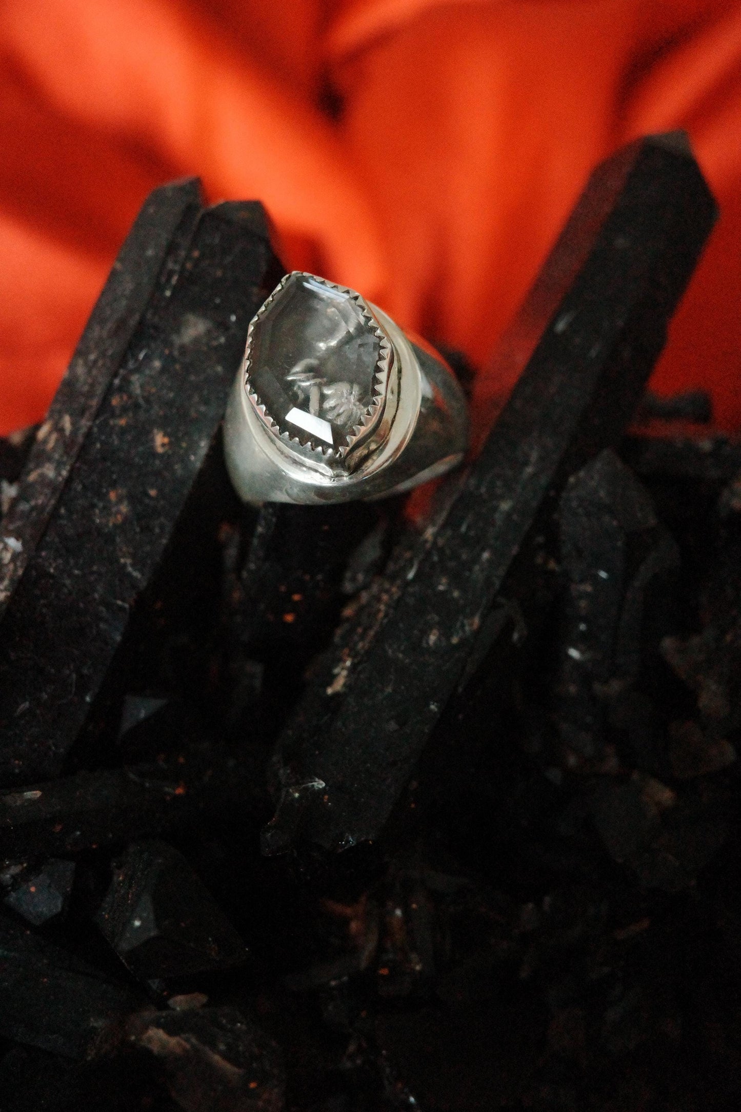 Slytherin Looking Glass ring • Sterling and Quartz size 8.5