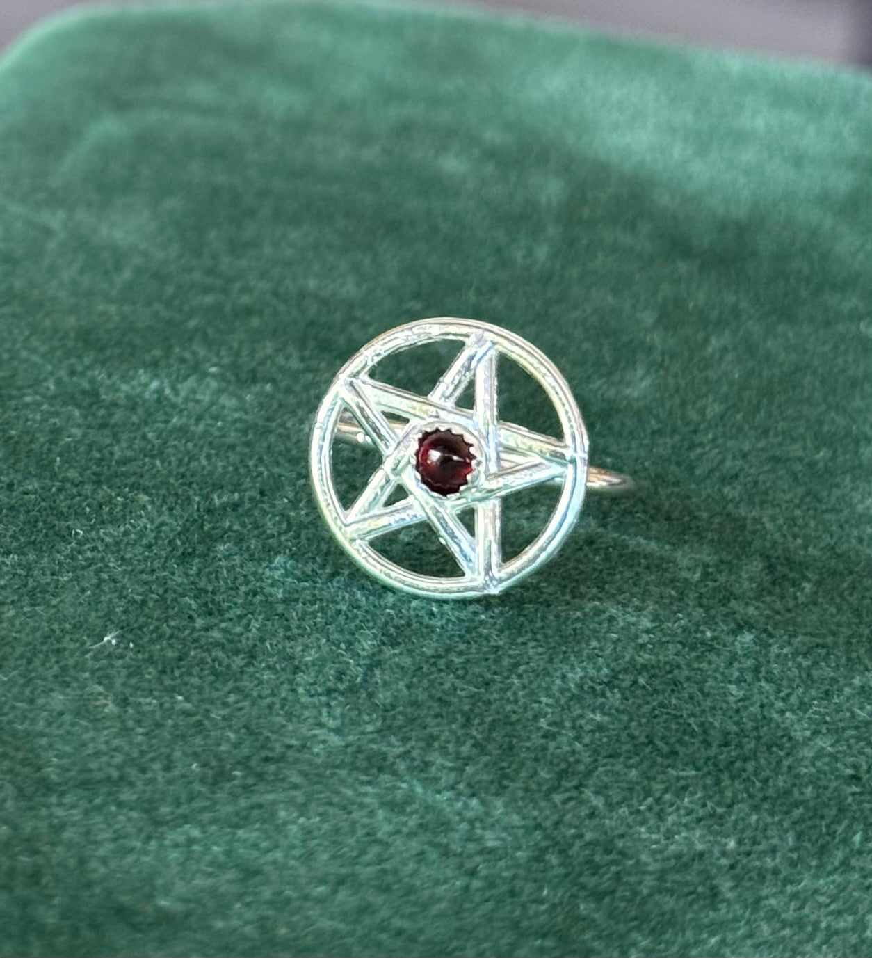 Garnet Pentacle Spinner Ring size 6.5