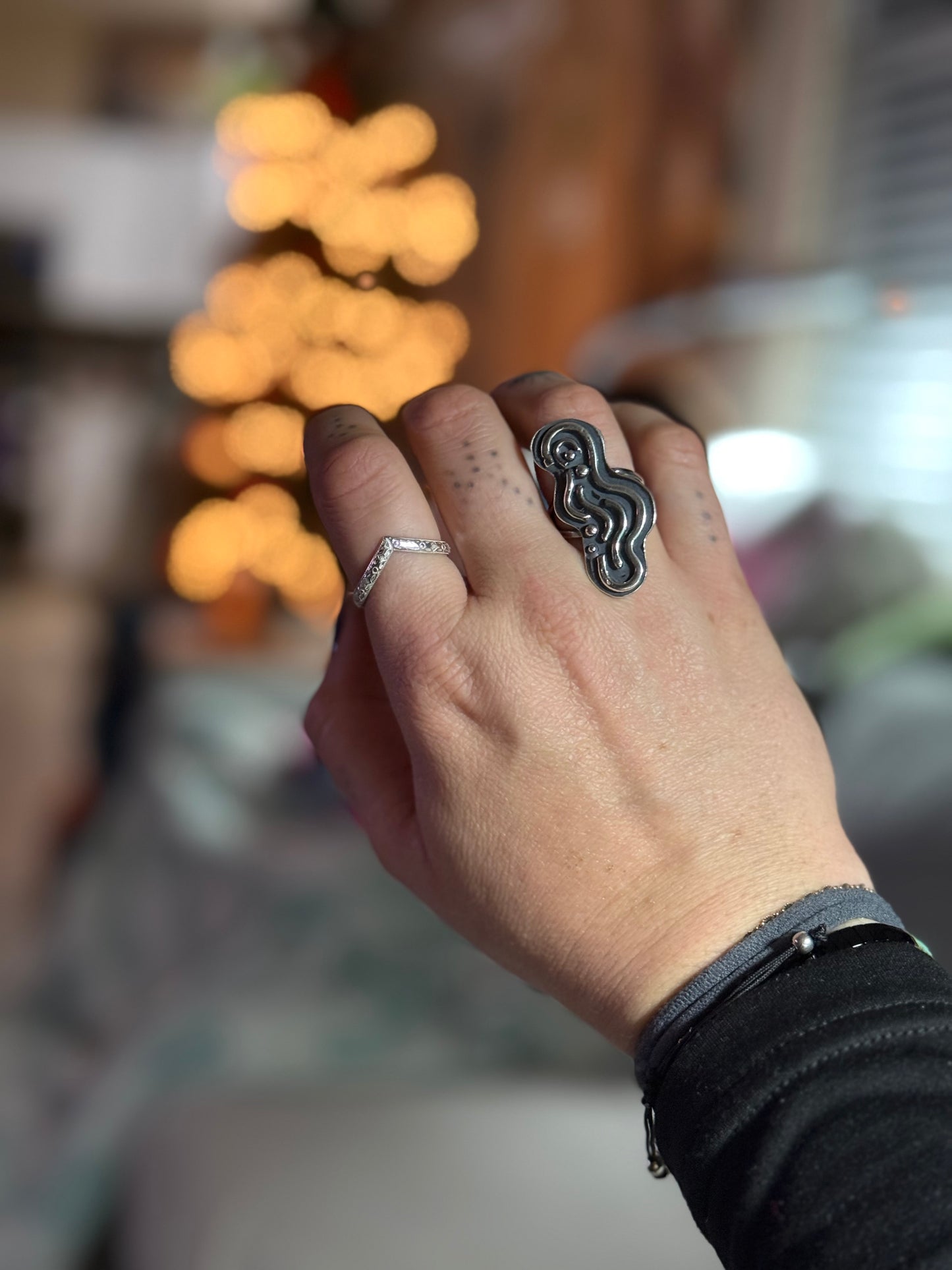 The Creatives Ring size 6