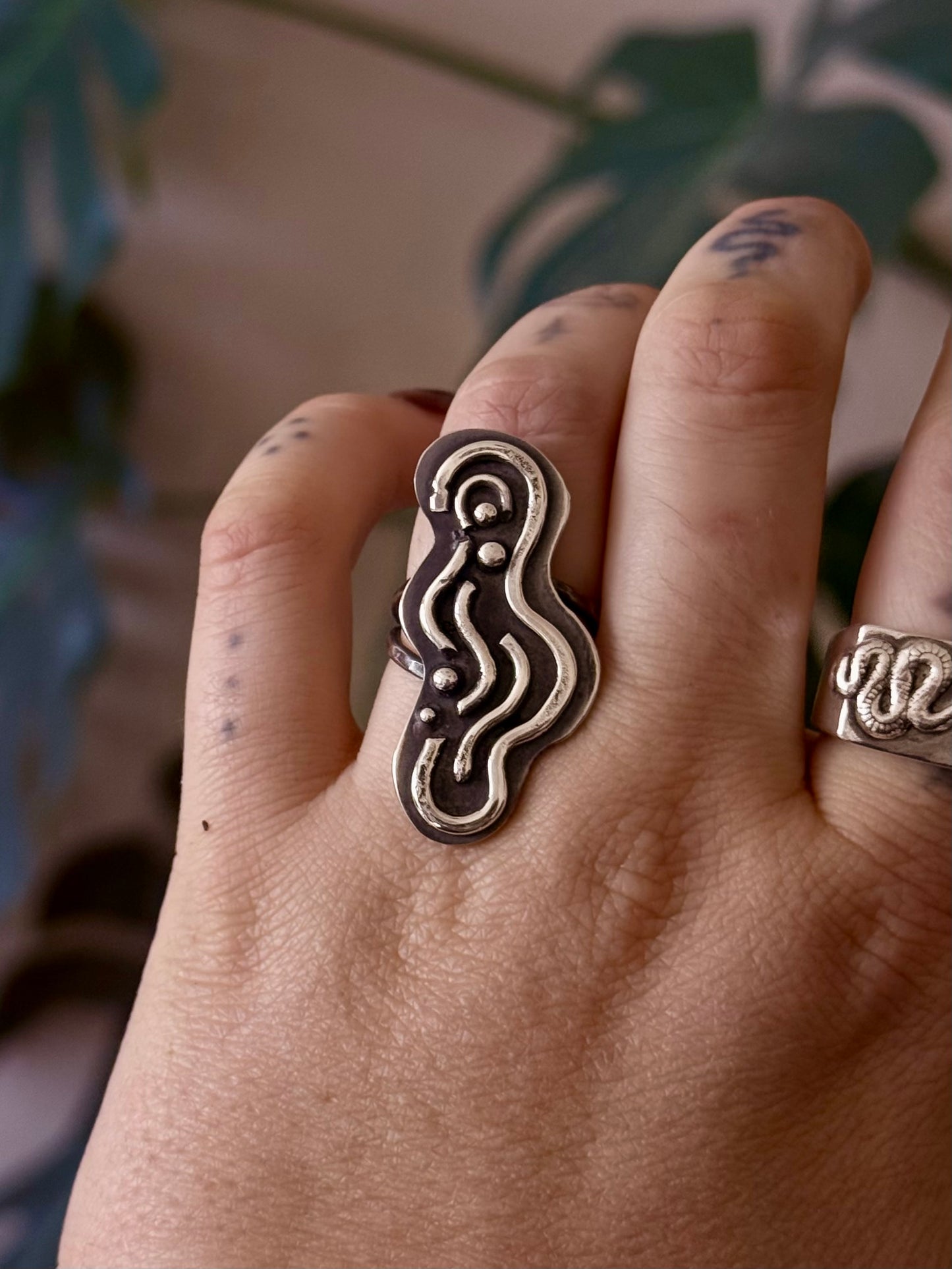 The Creatives Ring size 6