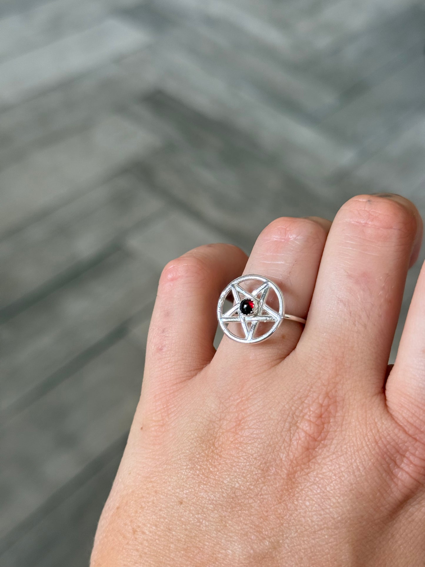 Garnet Pentacle Spinner Ring size 6.5