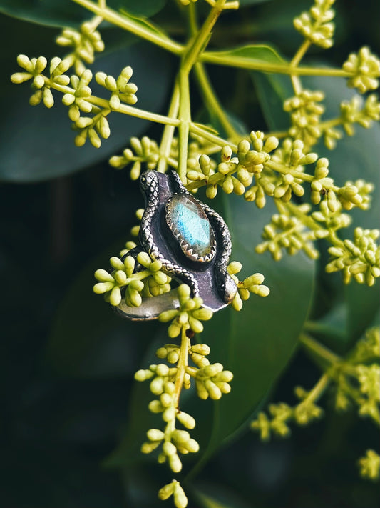 The Shedding • Rose Cut Labradorite Serpant Ring size 5.5