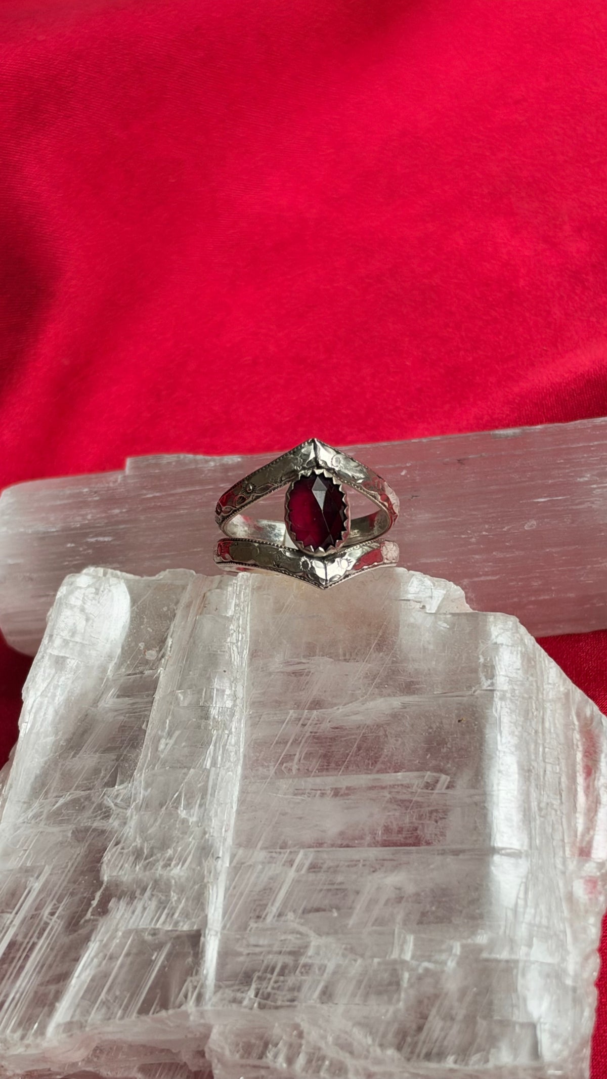 Bloody Red Garnet Ring size 6