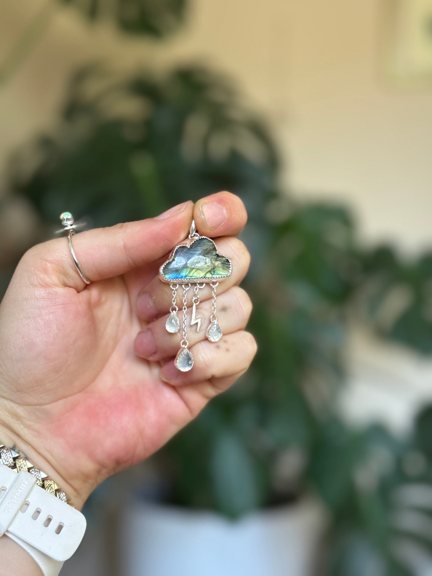 Labradescent Clouds Necklace