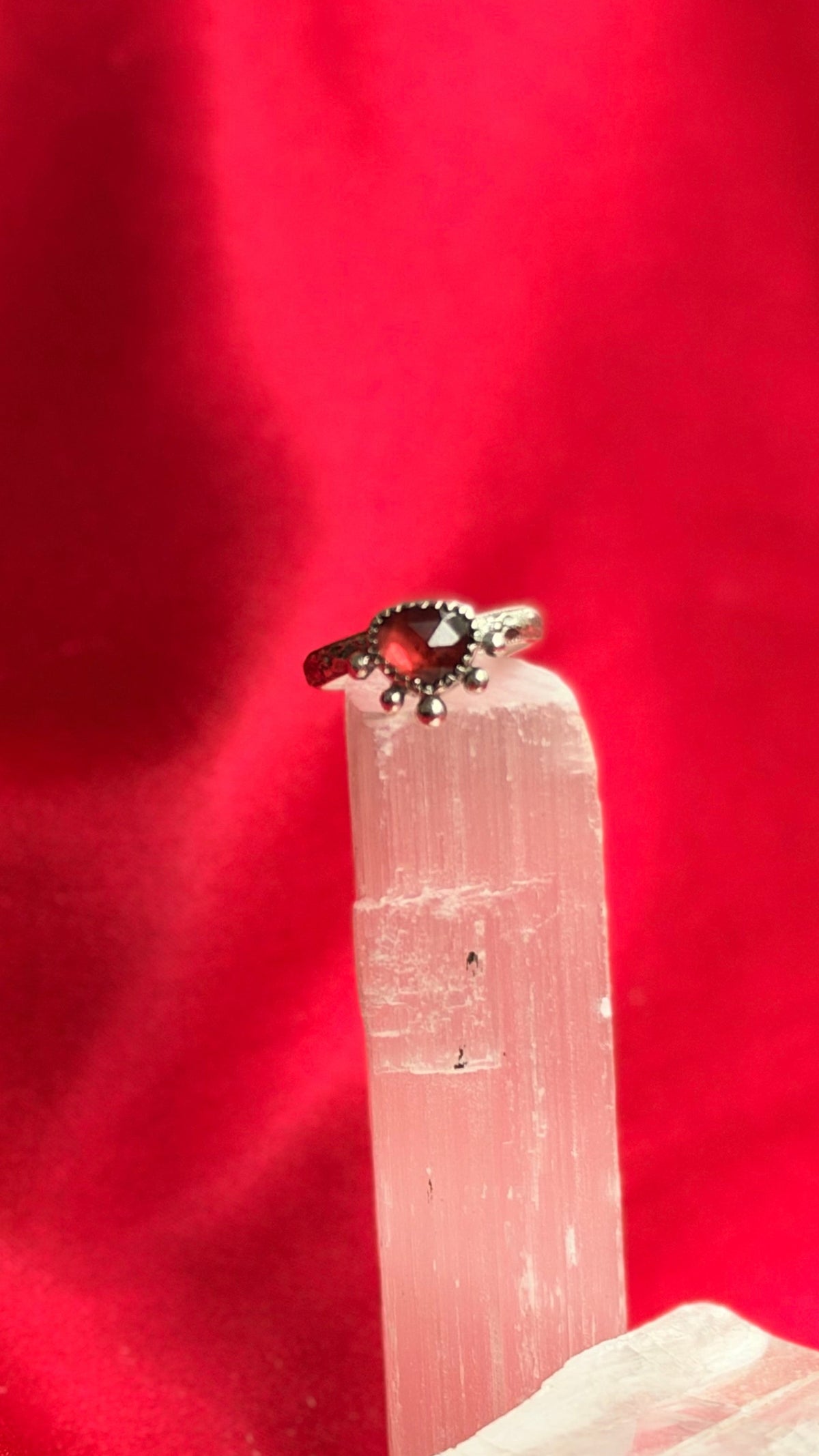 Bloody Red Garnet Ring size 6