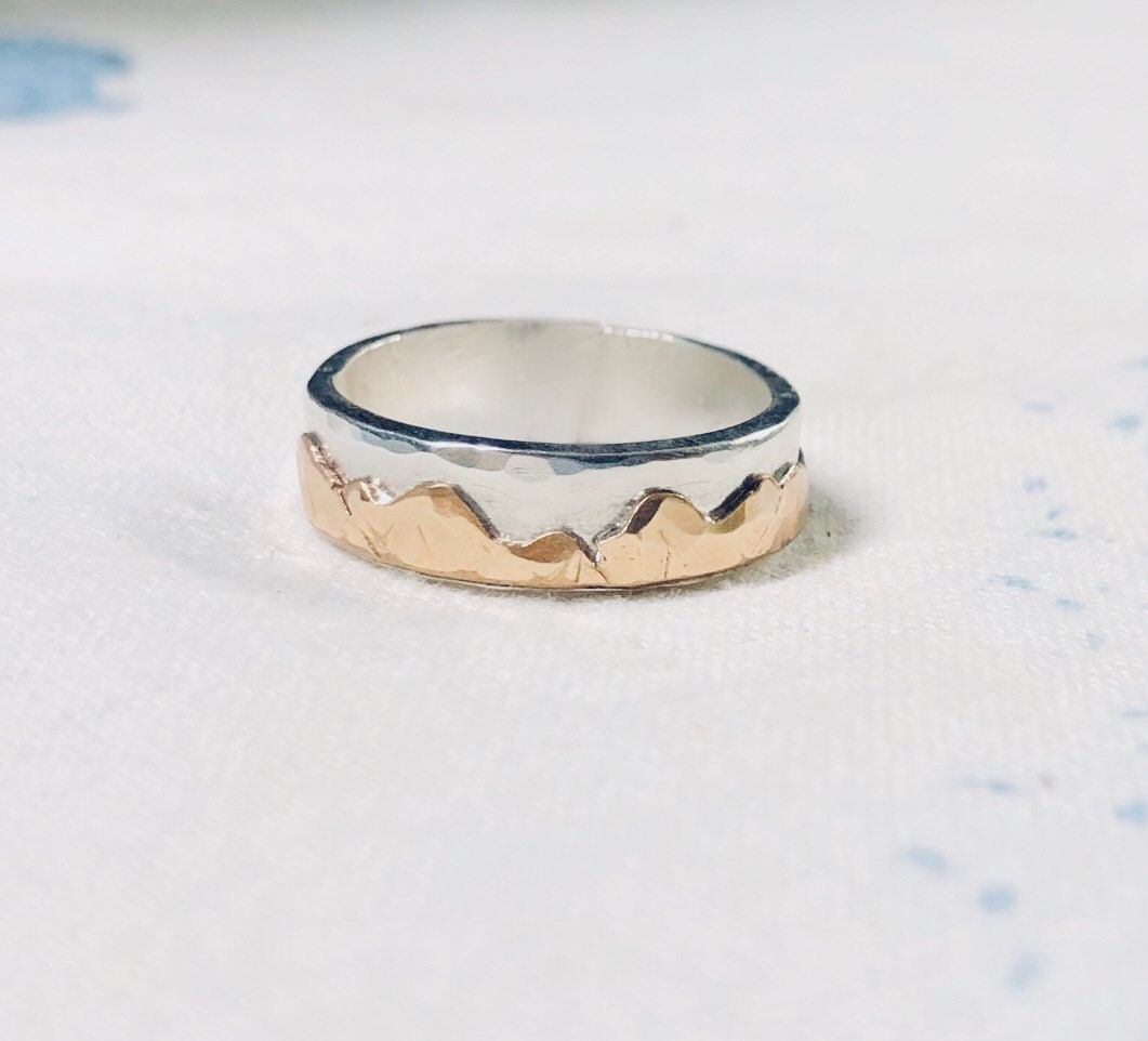 Custom Mountian Range Ring • All sizes avaliable • custom wedding band • mountian ring • unisex wedding band • sterling silver and gold