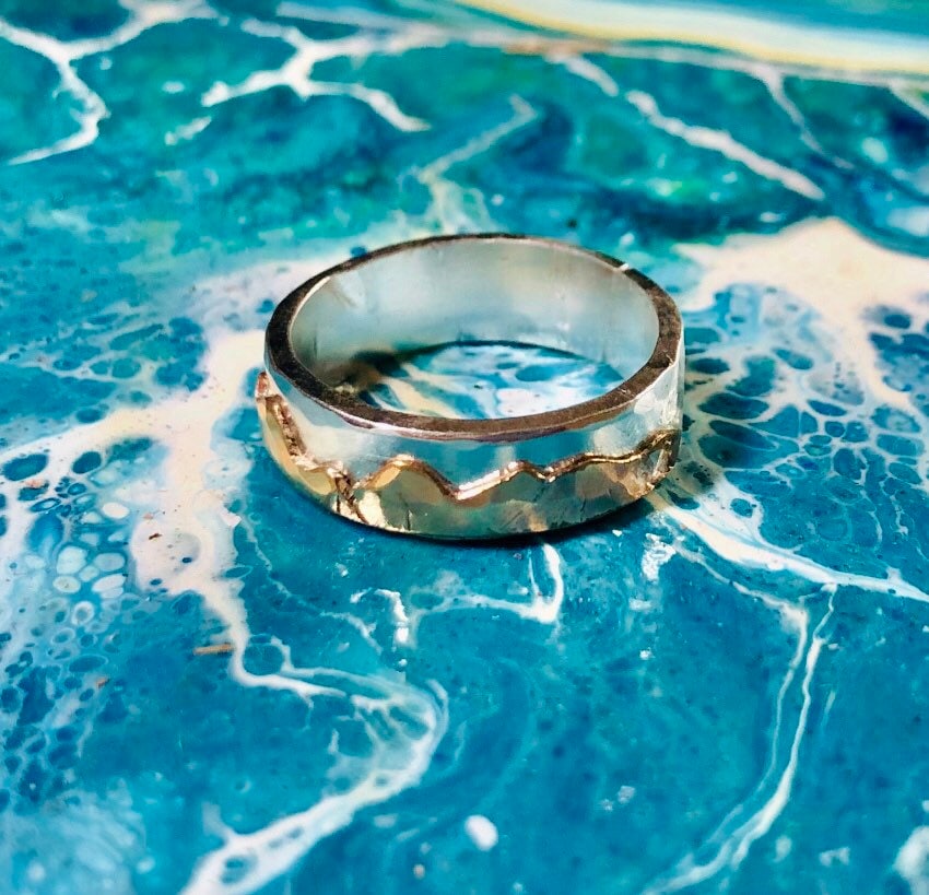 Custom Mountian Range Ring • All sizes avaliable • custom wedding band • mountian ring • unisex wedding band • sterling silver and gold