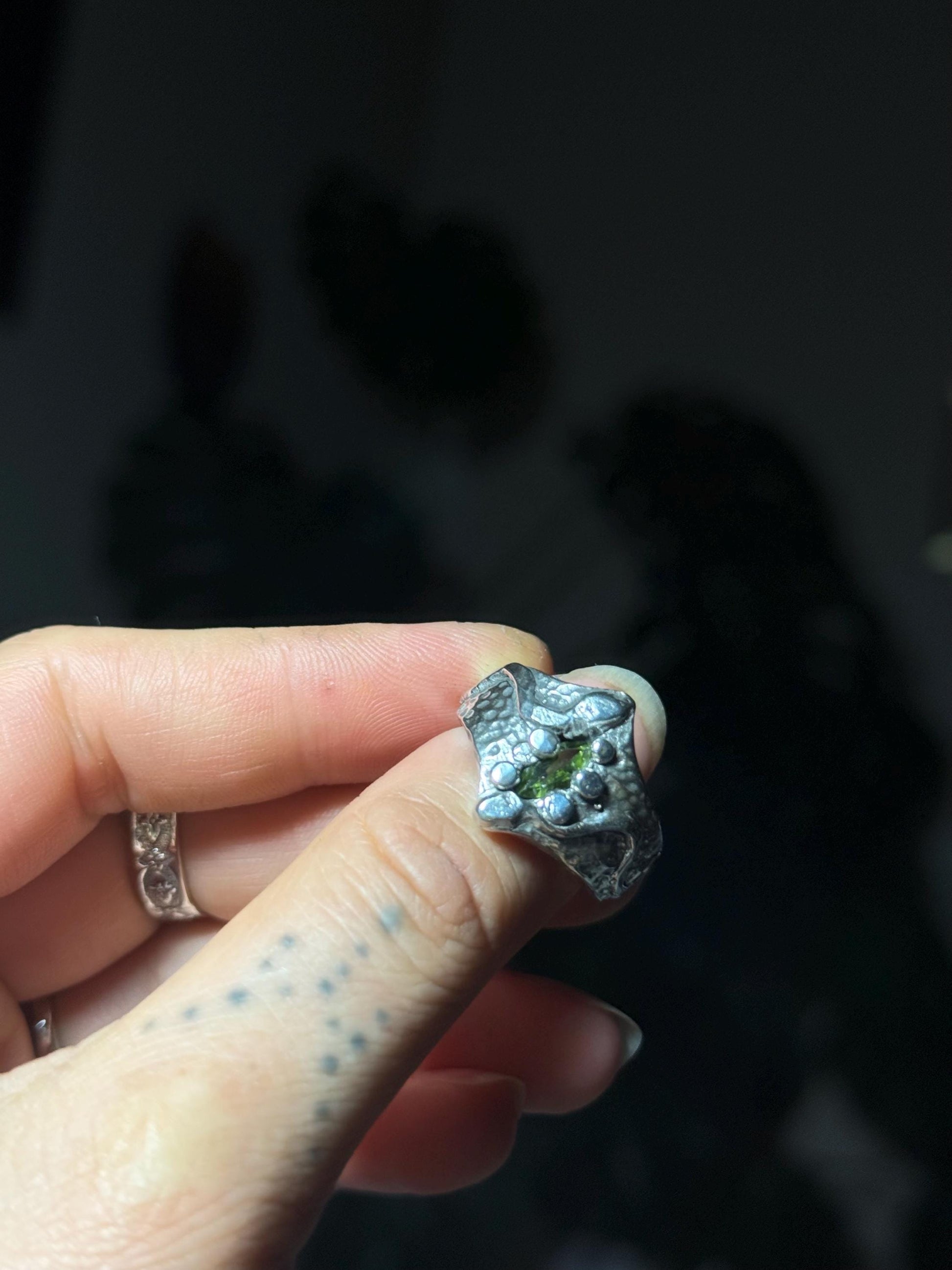 The Shedding Peridot Ring size 7