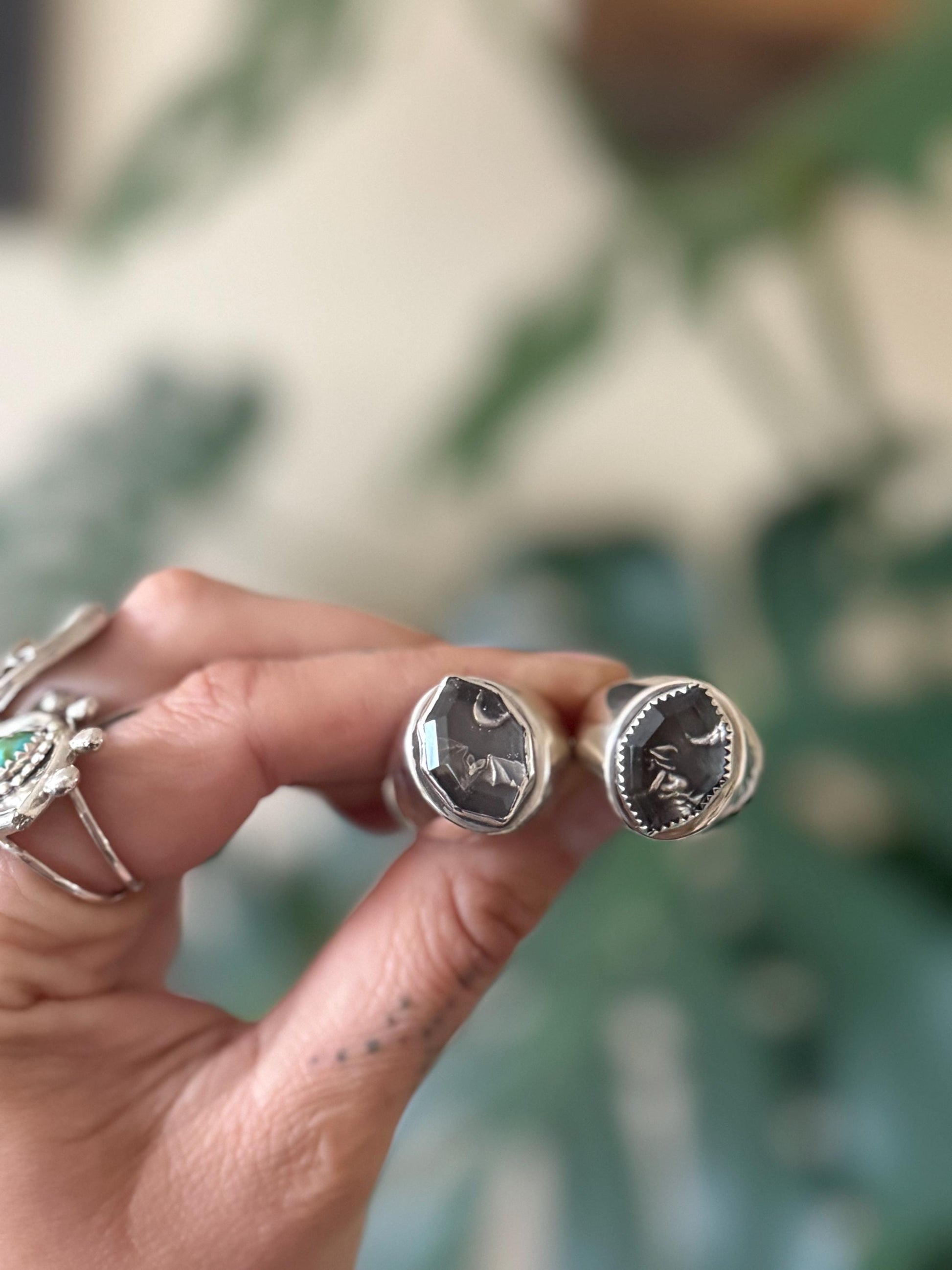 Slytherin Looking Glass ring • Sterling and Quartz size 8.5