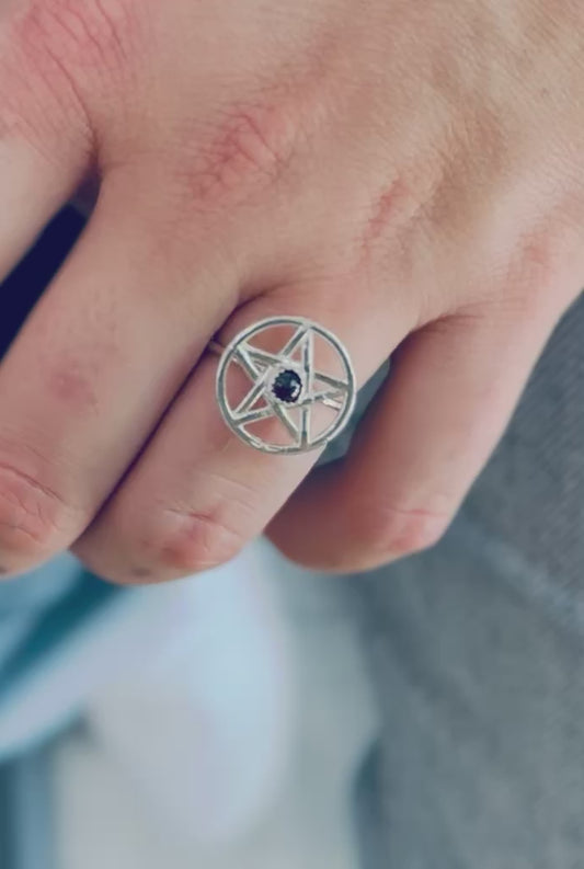 Garnet Pentacle Spinner Ring size 6.5