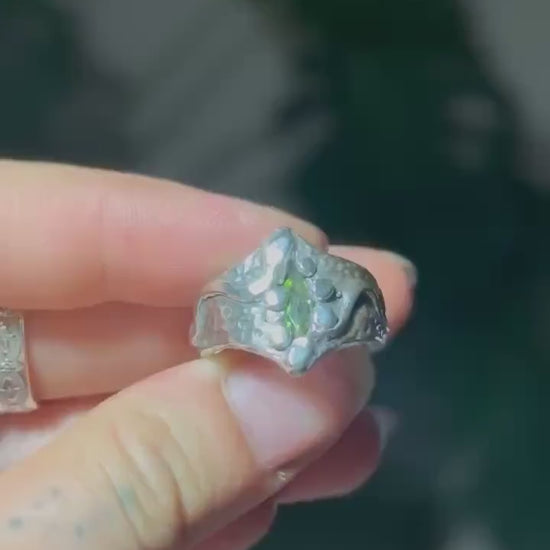 The Shedding Peridot Ring size 7