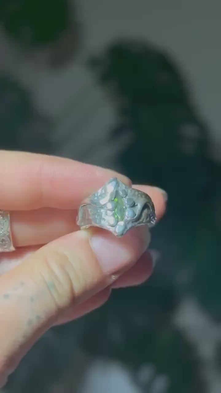 The Shedding Peridot Ring size 7