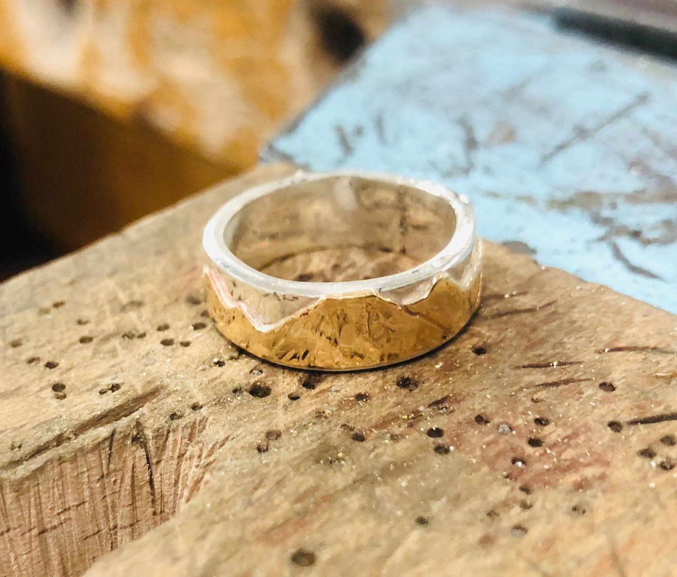 Custom Mountian Range Ring • All sizes avaliable • custom wedding band • mountian ring • unisex wedding band • sterling silver and gold